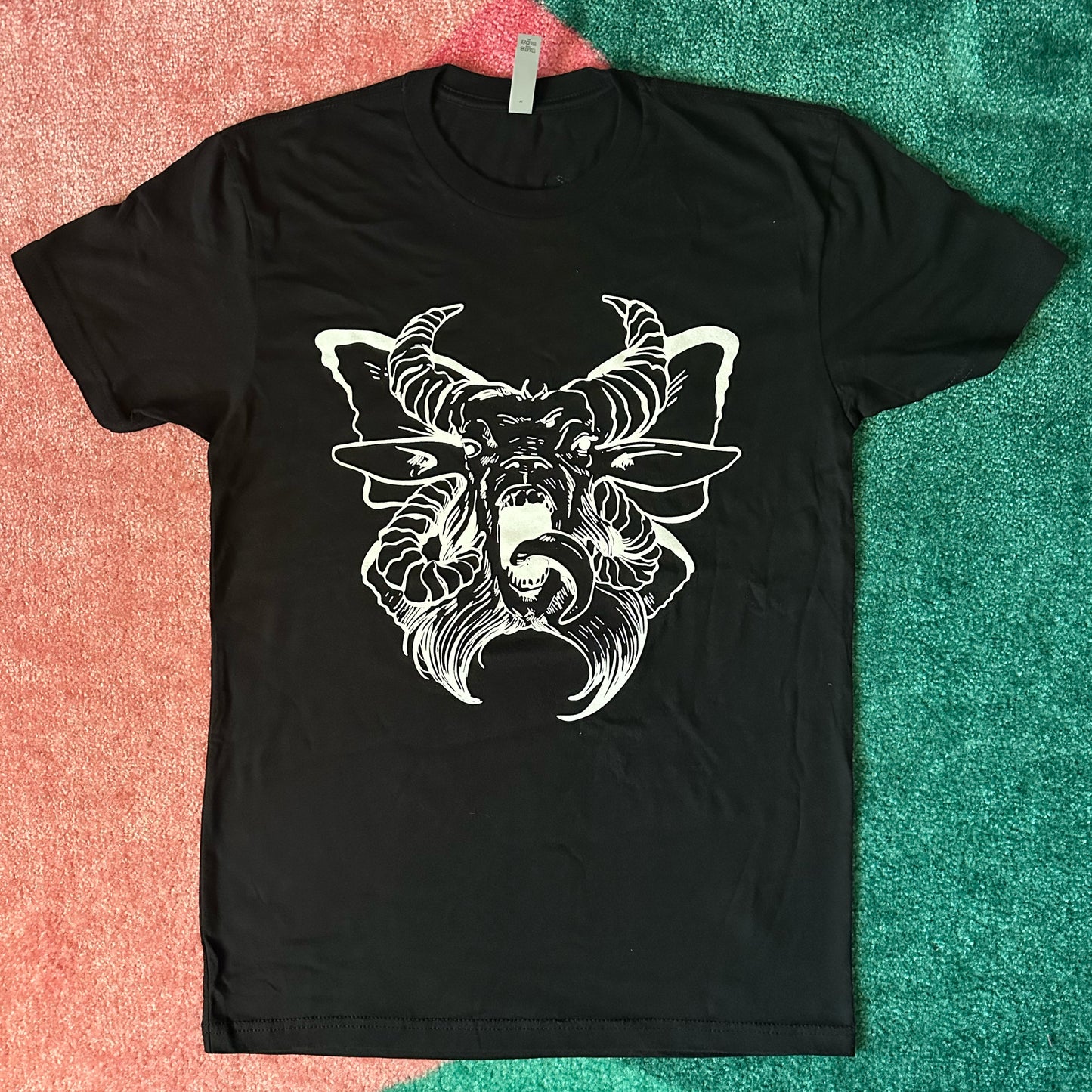 UXIA - T-Shirt - World Tour